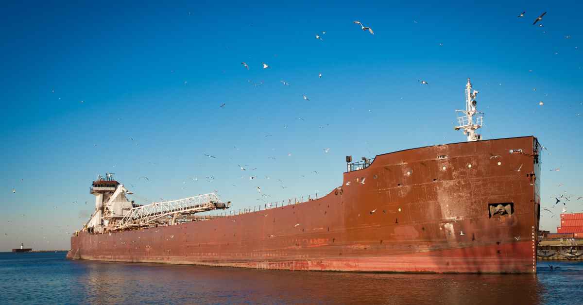 Pengecatan Kapal Laut Tosadah
